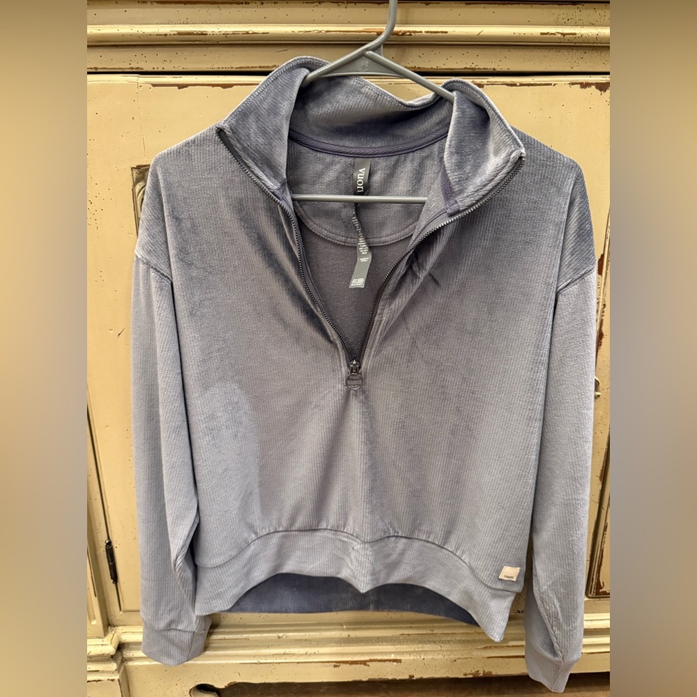 New with tags $128 Vuori Haven half zip sweatshirt
